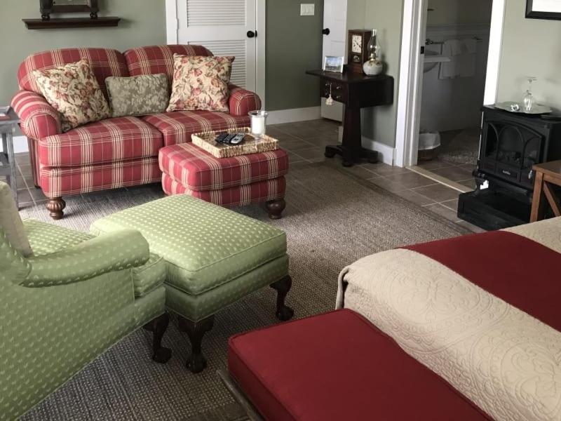 Inn The At Stony Creek Warwick