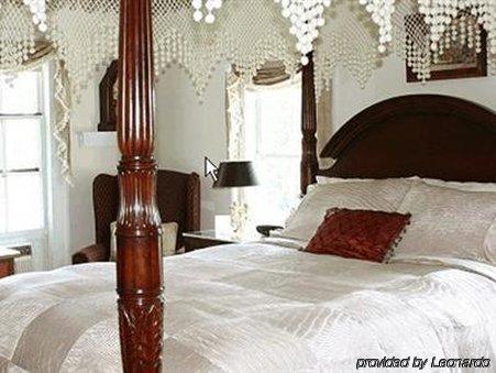 The At Stony Creek 3*
